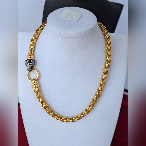 Vintage Fine Gold tone solid collar Panther head closure‎ - Picture 3 of 15